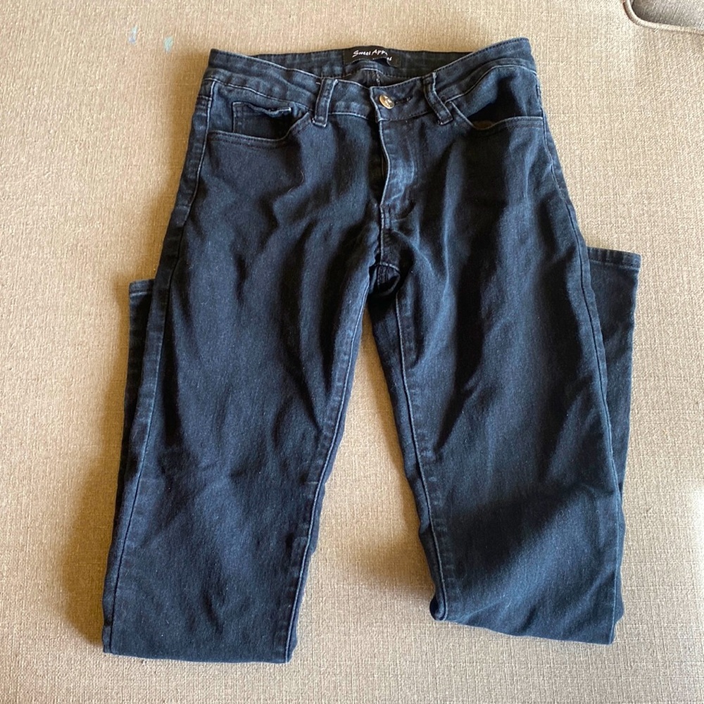 Size 7 black skinny jeans